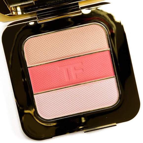 Tom Ford Nude Glow Soleil Contouring Compact - Picture 3 of 5